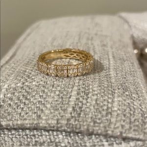 NWOT Ring Concierge Petite Diamond and Yellow Gold
